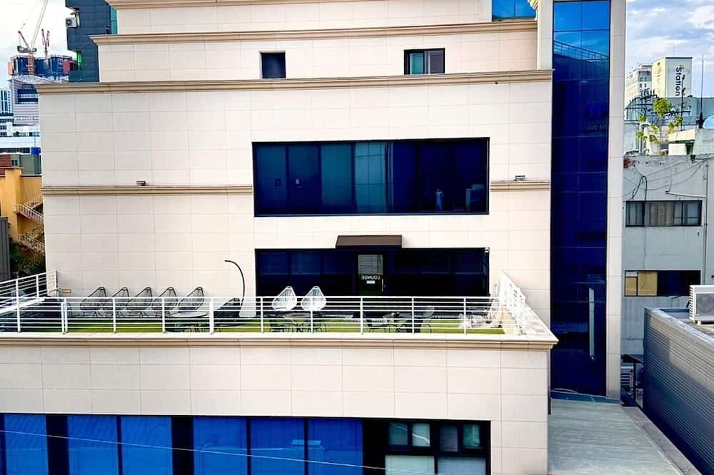 ホテル インソムニア 写真