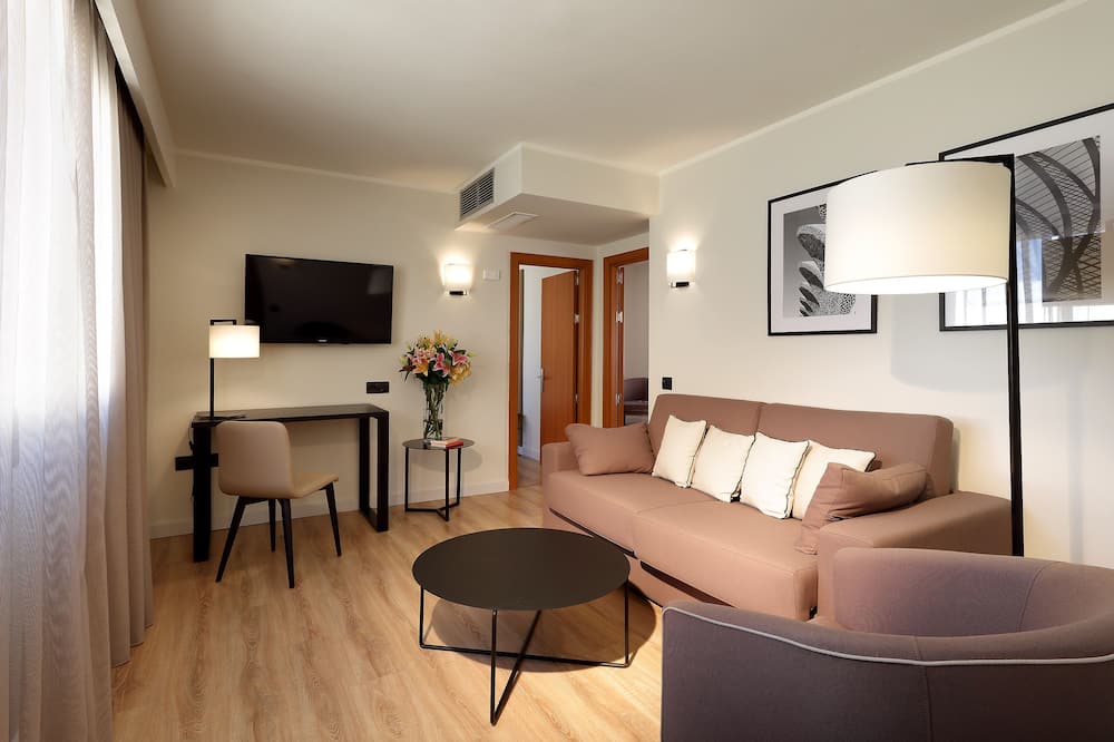 エクセ レイ ドン ハイメ 写真