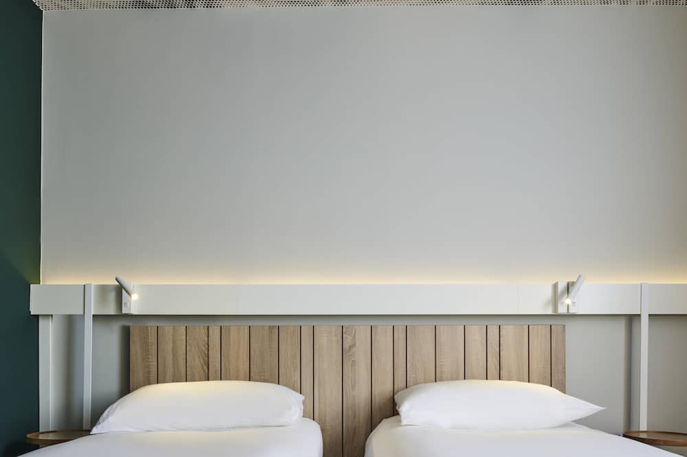 イビス パリ ナシオン ダヴー (オーヴェルチュール 1エール マルス 2023) 写真