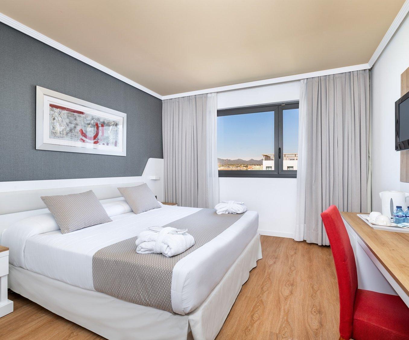 アレクサンドレ フロントエア コングレス 写真