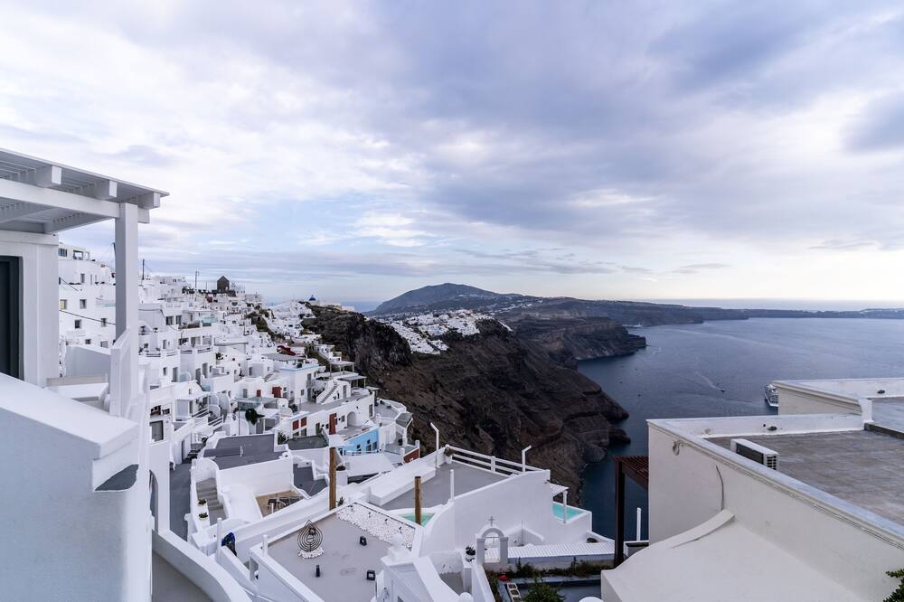 ネフェリ ホームズ - 大人専用 写真