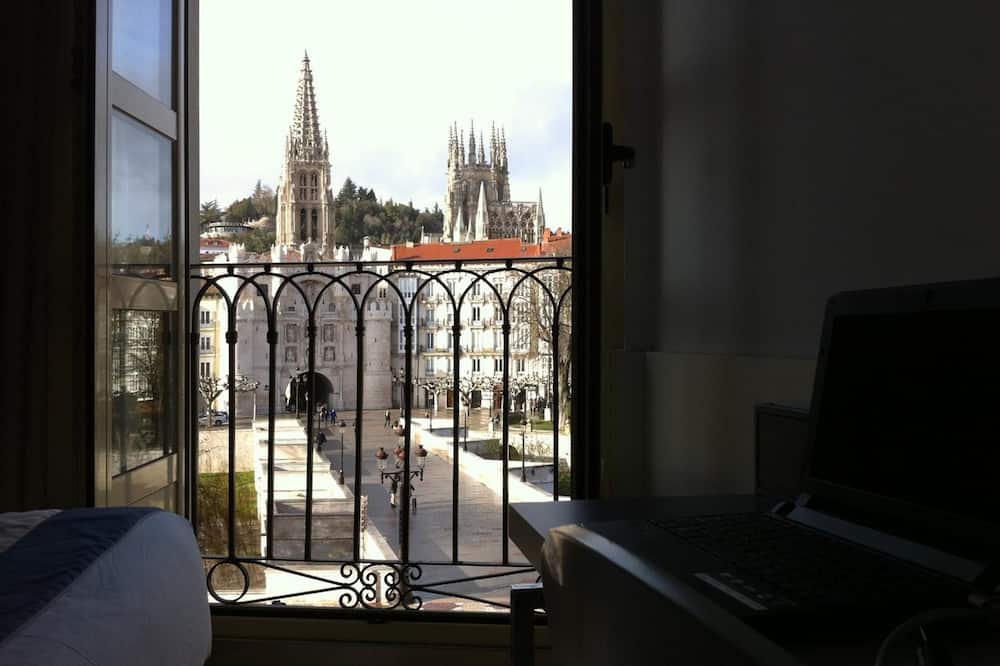 ホテル ヴィア ゴティカ 写真