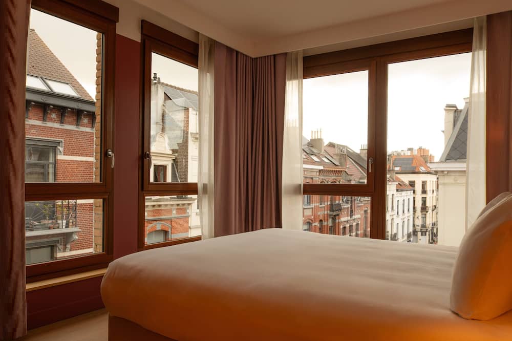 9 ホテル シェルトン 写真