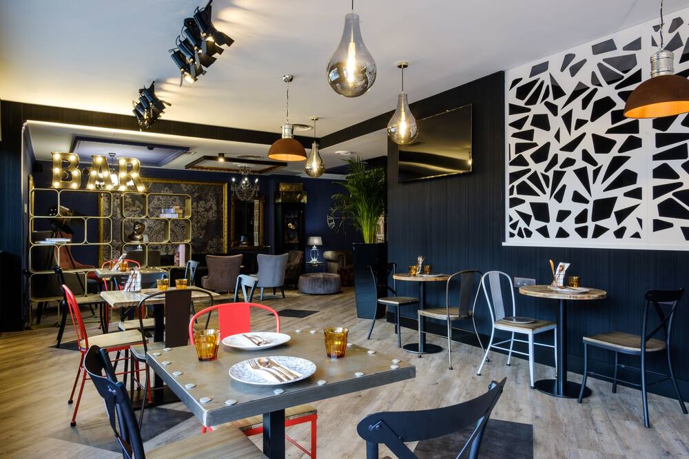 クレメント バラハス 写真