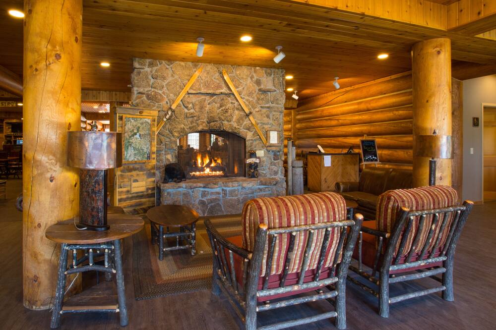 ヘッドウォーターズ  ロッジ & キャビンズ アット フラグ ランチ 写真