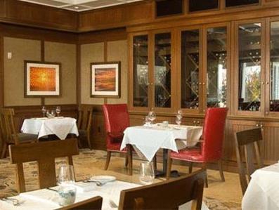 イン バイ ザ シー 写真