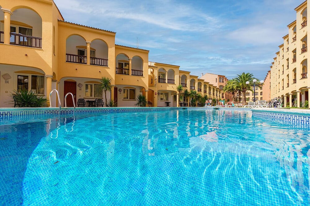 アパルタメントス トゥリスティコス ハルディネス デル プラザ 写真