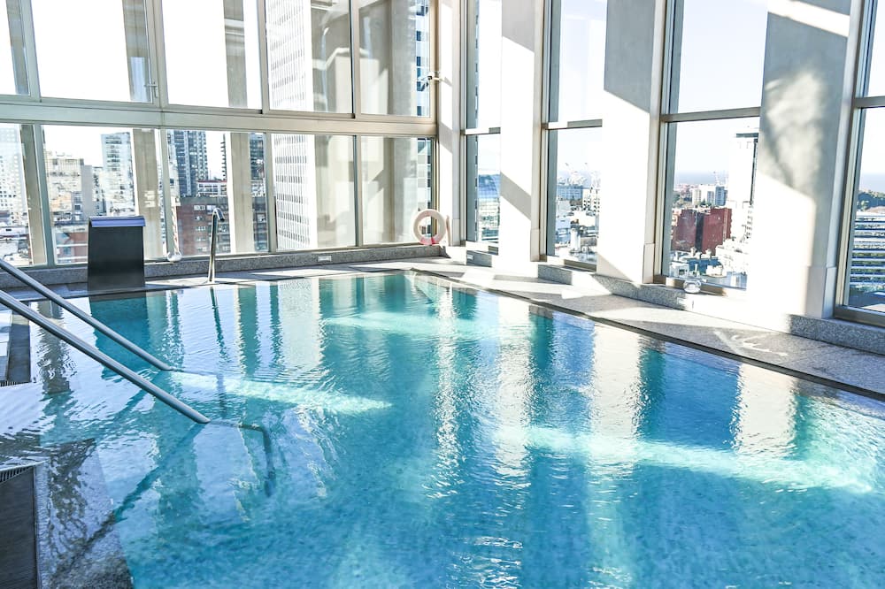 アルべアル アート ホテル 写真