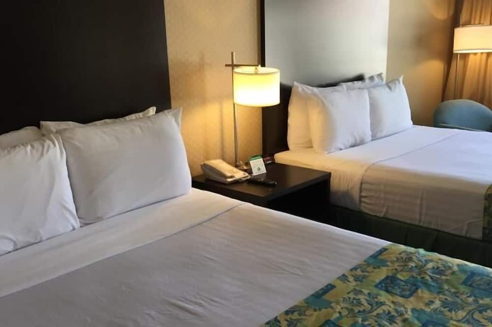 リージェンシー イン サンフランシスコ エアポート 写真