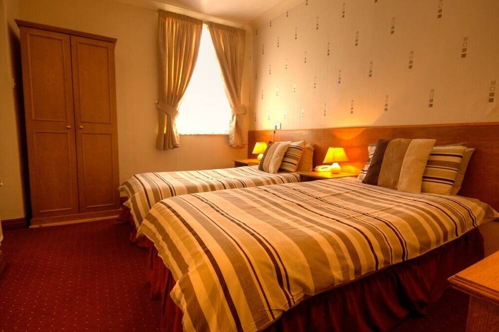 Dickens Bar and Inn 写真