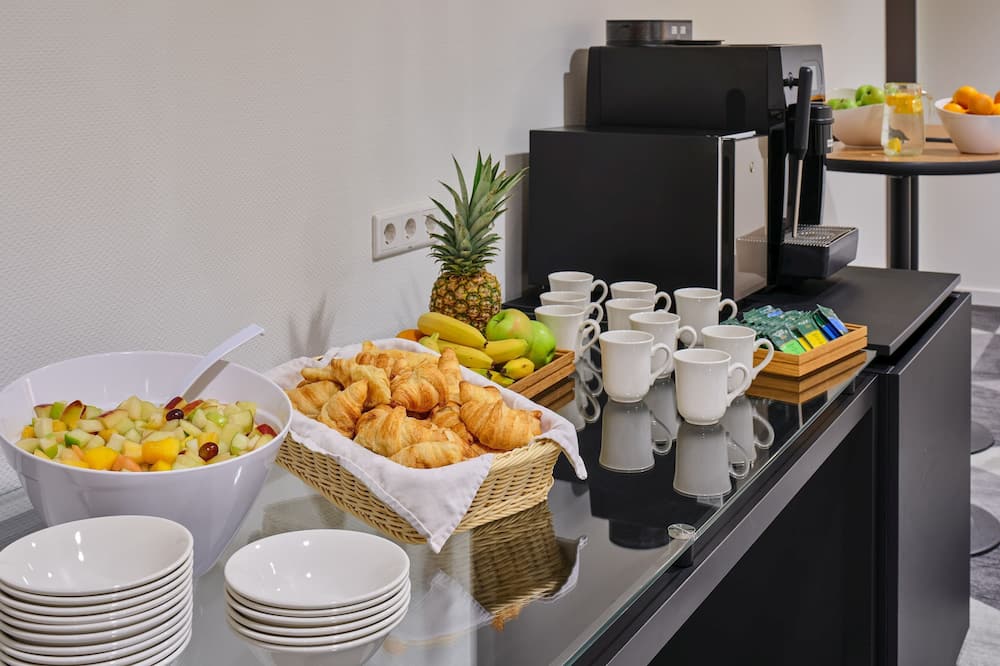 ホリデイ イン エクスプレス フランクフルト エアポート バイ IHG 写真