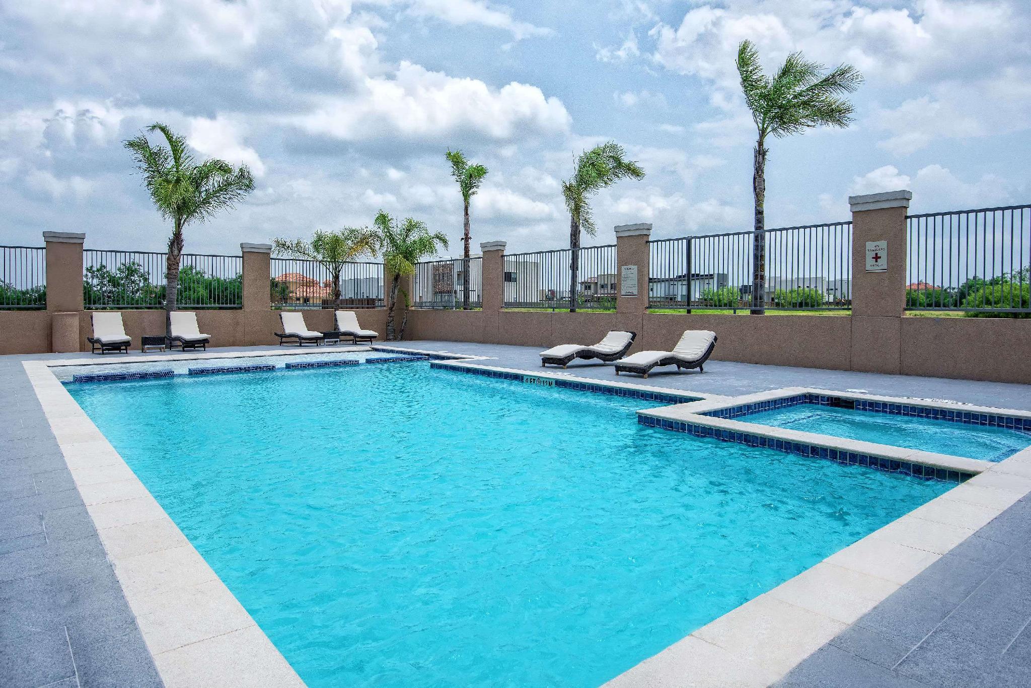 Hawthorn Extended Stay by Wyndham McAllen 写真