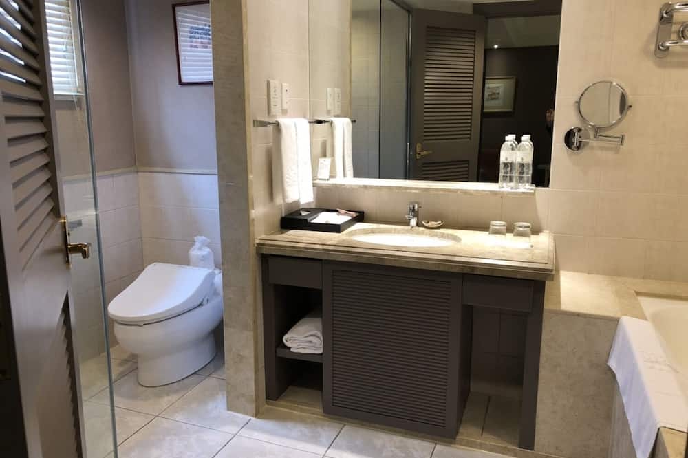 ホテル ロイヤル シンチュー 写真