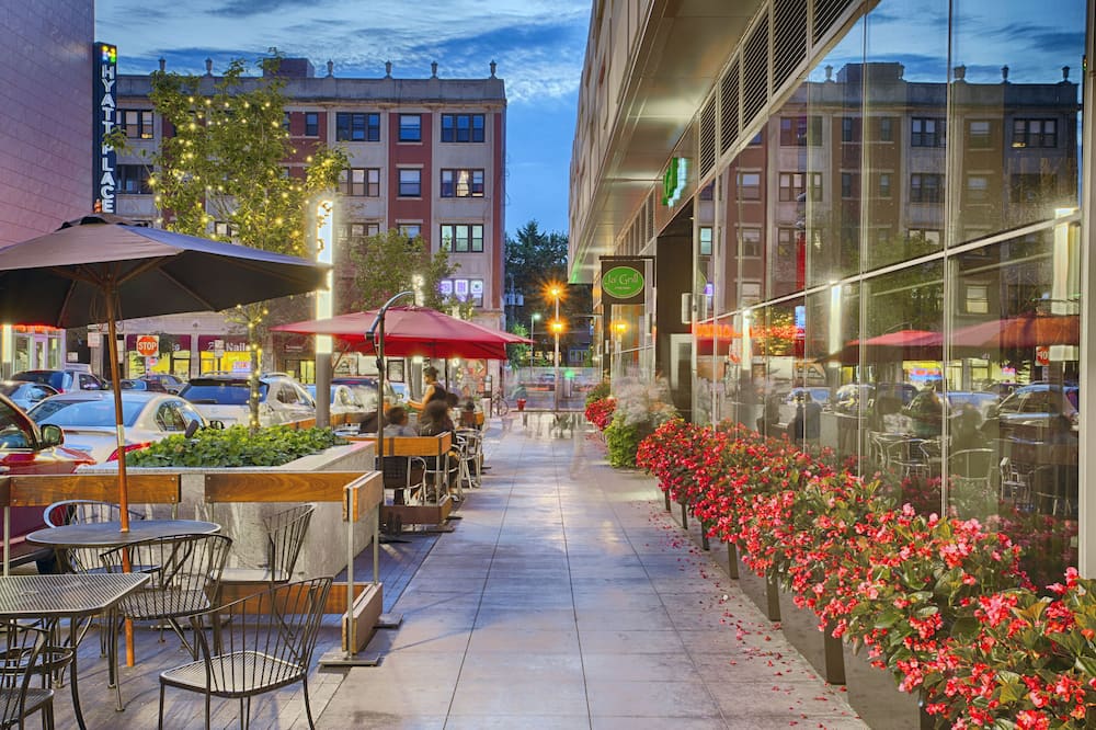 ハイアット プレイス シカゴ サウスユニバーシティ メディカル センター 写真