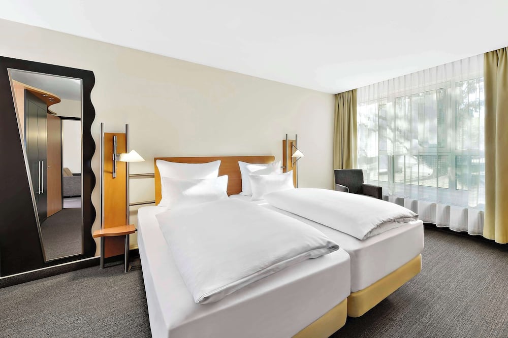 NH マンハイム フィアーンハイム 写真