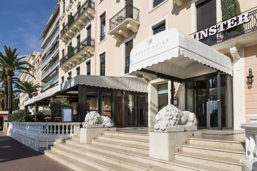 ウェストミンスター ホテル&スパ 写真
