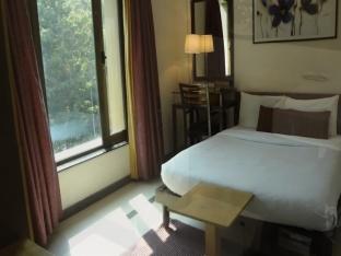 ホテル サプナ マリーン 写真