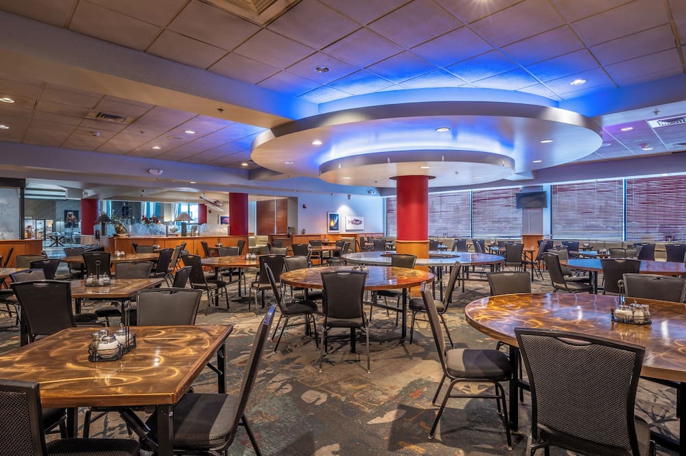 ウエストマーク フェアバンクス ホテル & カンファレンス センター 写真