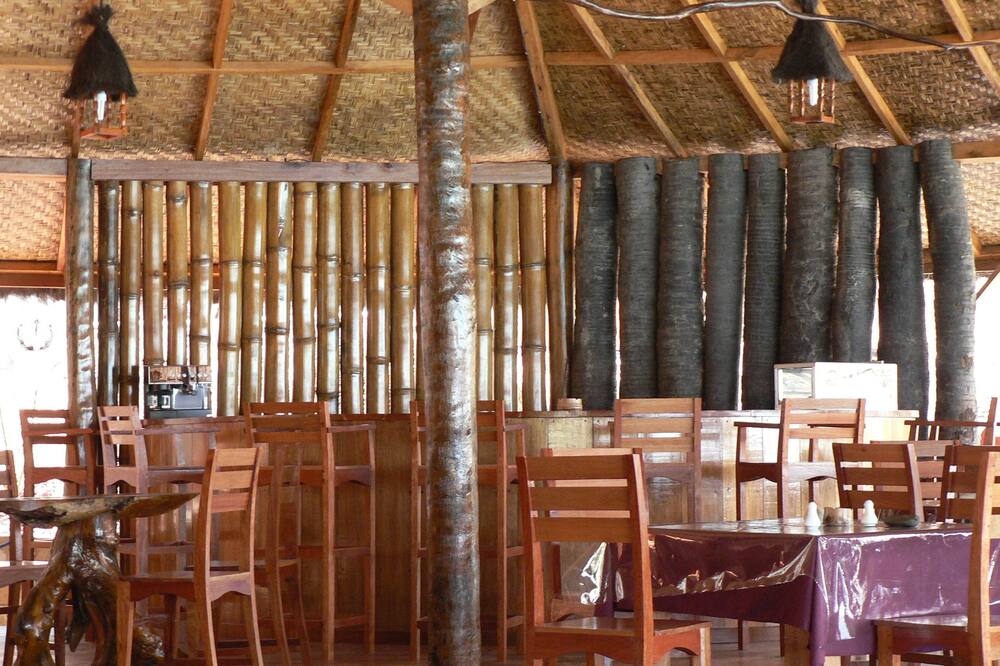 ウェシク エデン ビーチ ホテル 写真