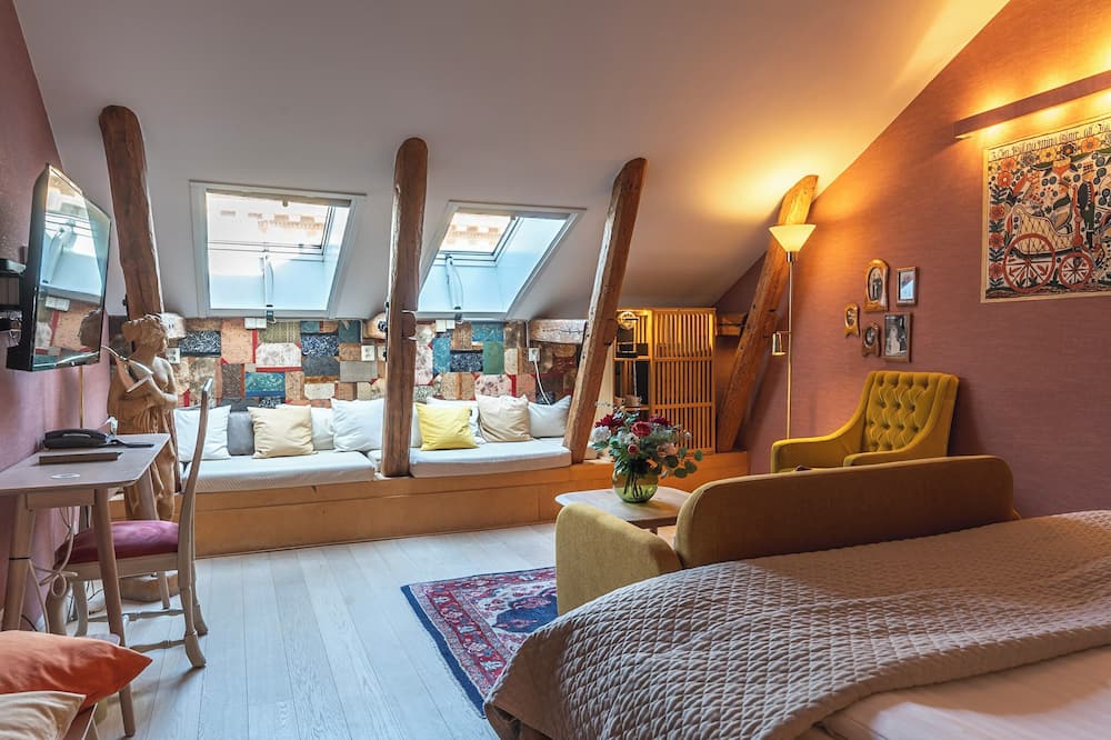 コレクターズ レディー ハミルトン ホテル 写真