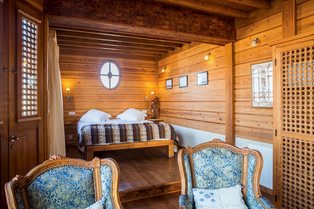 リヤド   チバネット 写真