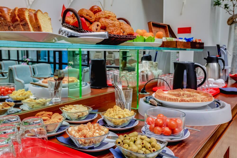 ホテル ジョイス アストテル 写真