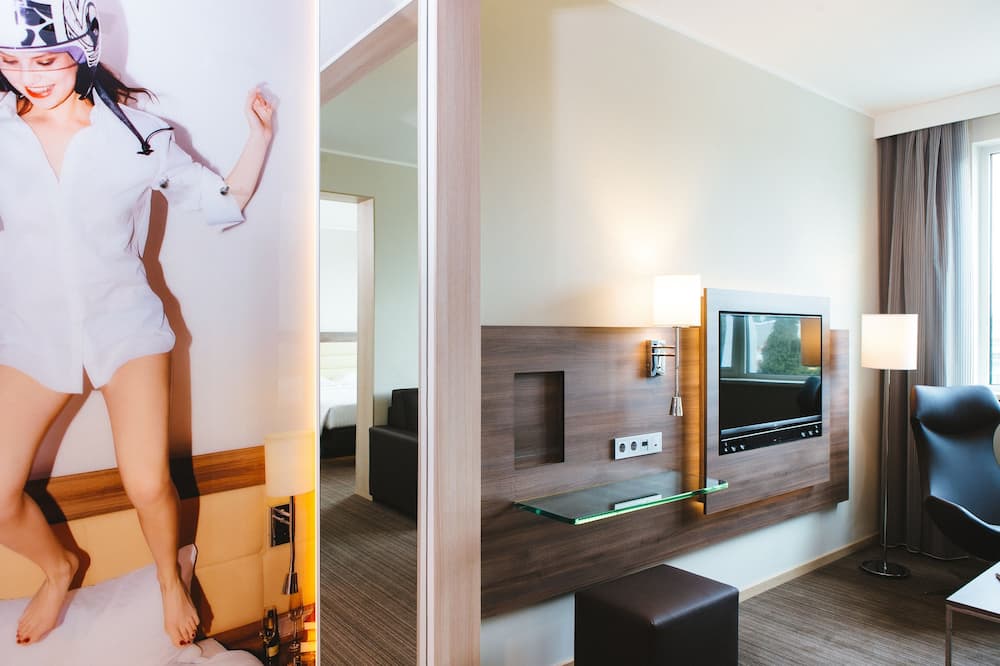 モキシー ミラノ マルペンサ エアポート 写真