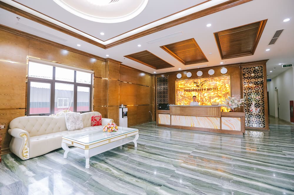 プロスペリティ ハロン ホテル 写真
