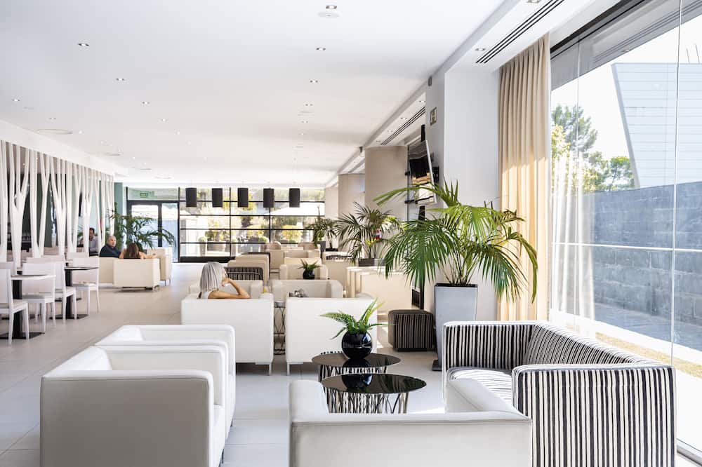 ホテル ヌエヴォ ボストン 写真