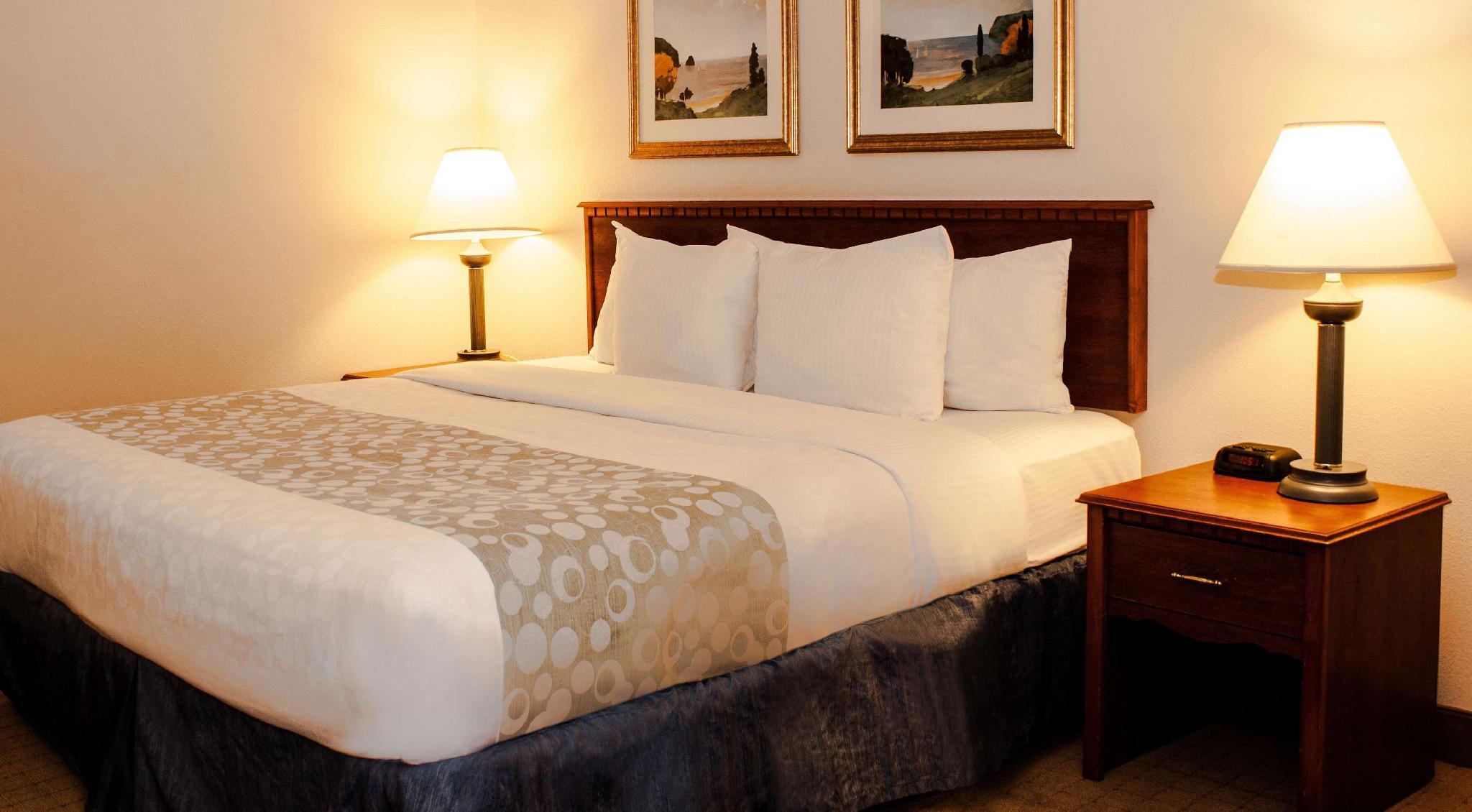 ラ キンタ イン アンド スイーツ バイ ウィンダム シンシナティ ノース 写真