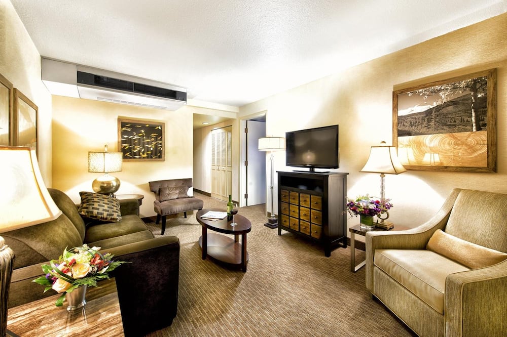 ウエストマーク フェアバンクス ホテル & カンファレンス センター 写真