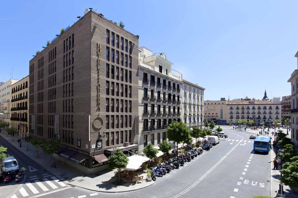 ホテル オペラ 写真