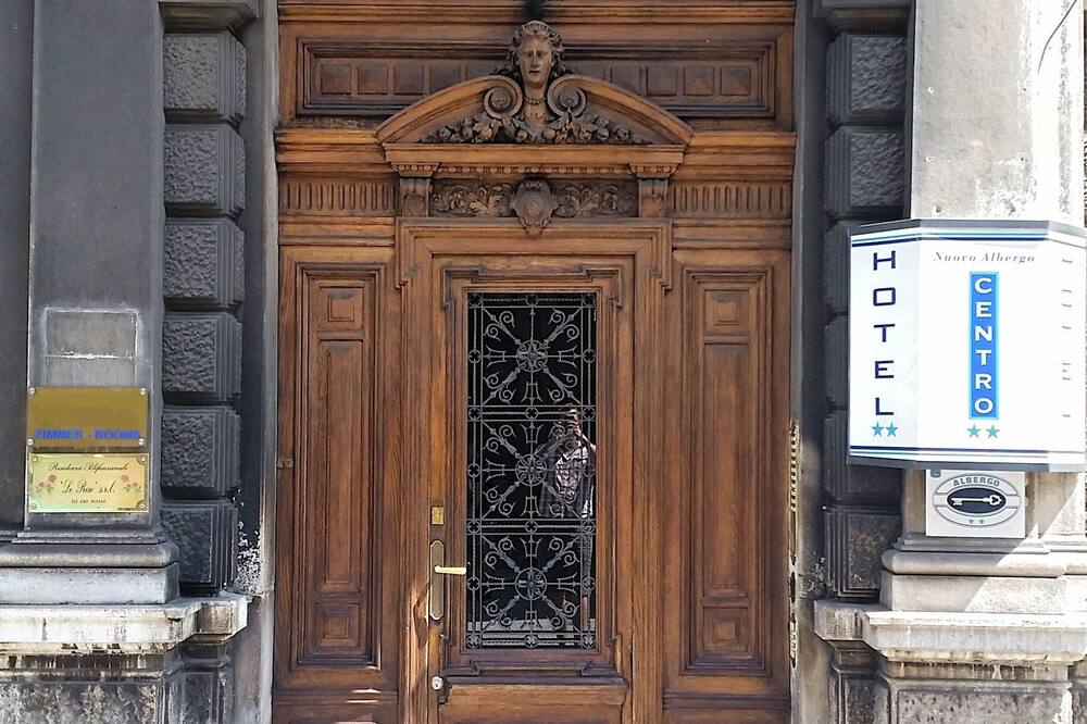 ヌオボ アルベルゴ チェントロ 写真