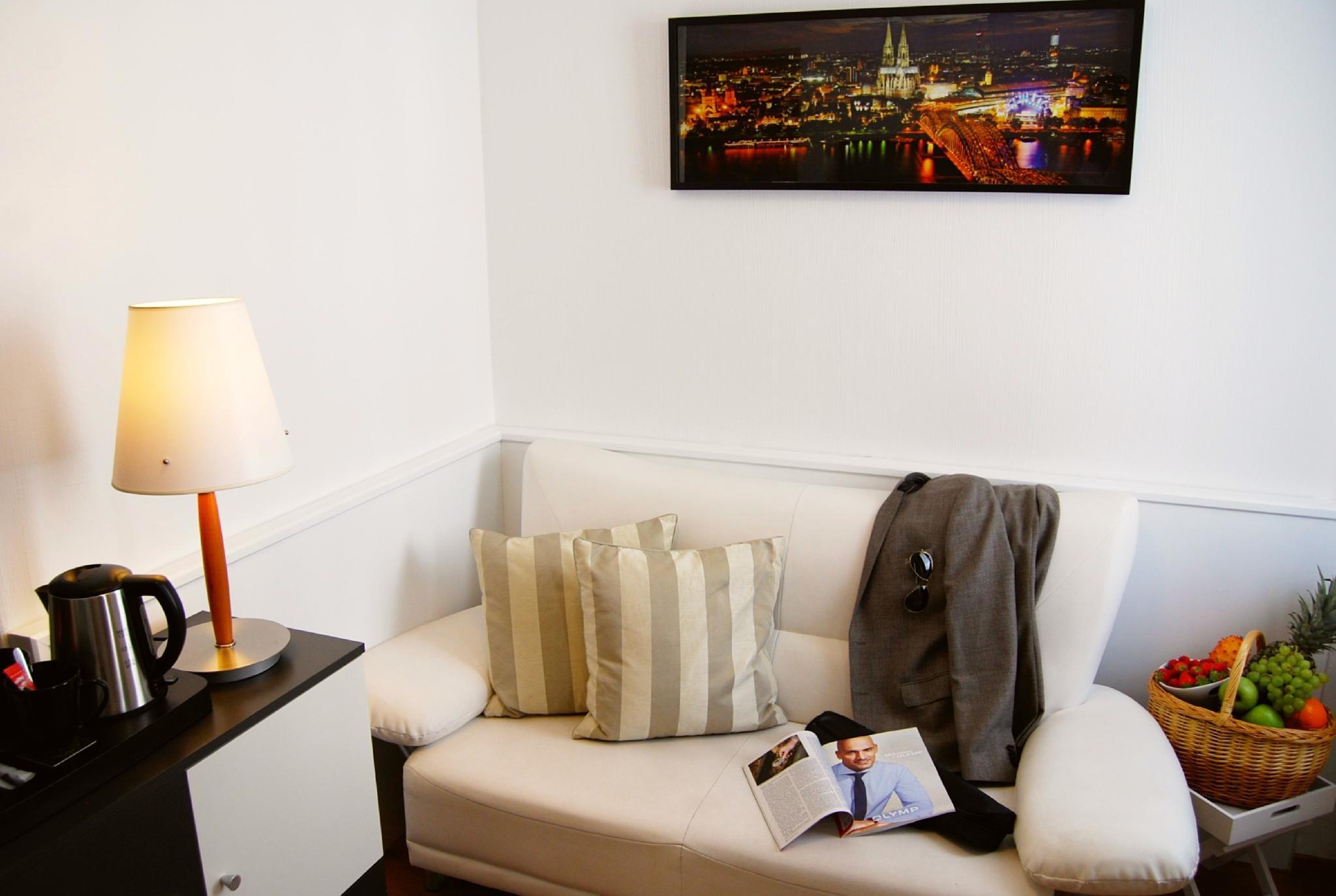 ドム ホテル アム ローメルブルネン 写真