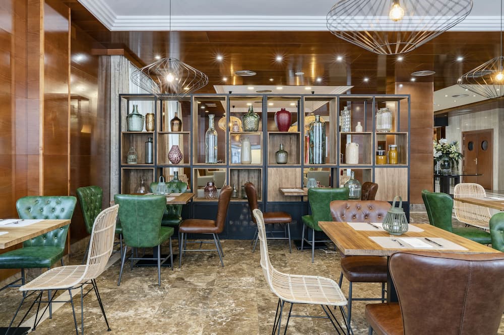 ヴィンチ シウダッド デ サラマンカ ホテル 写真