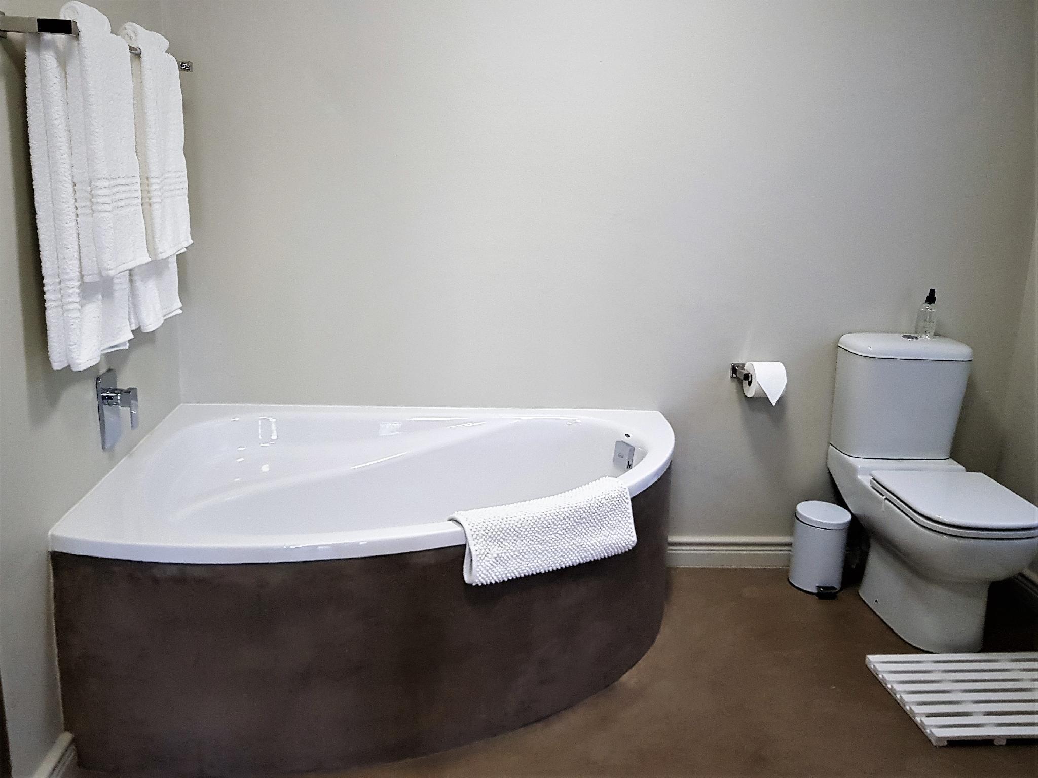 フォー パームス アコモデーション 写真