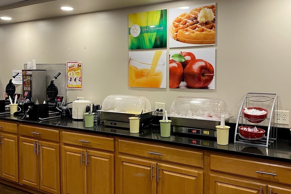 クオリティ イン バンゴー エアポート 写真