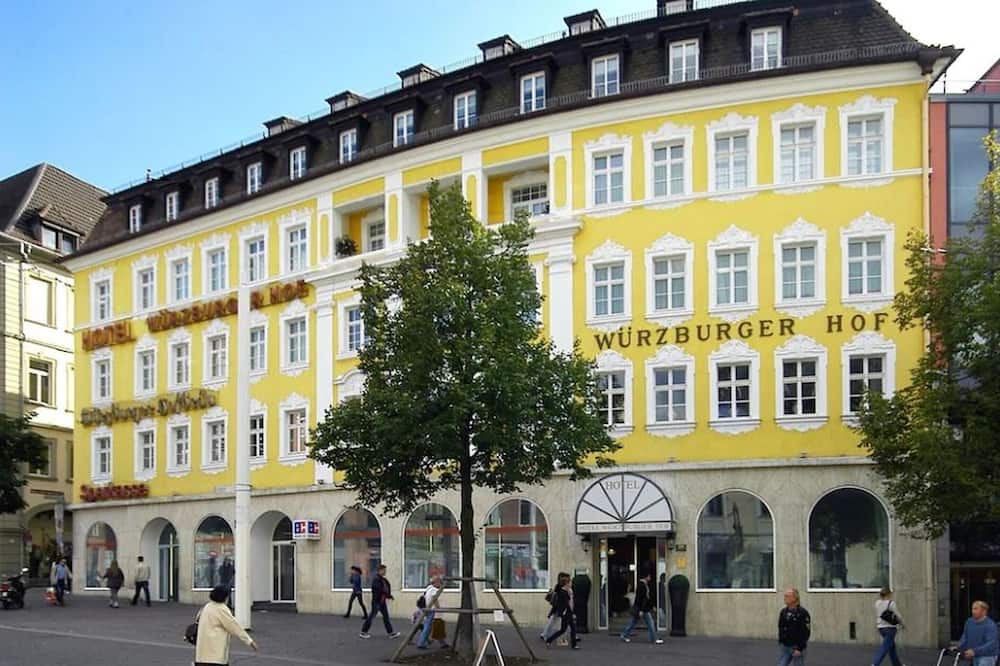 ホテル ウルズバーガー ホフ 写真