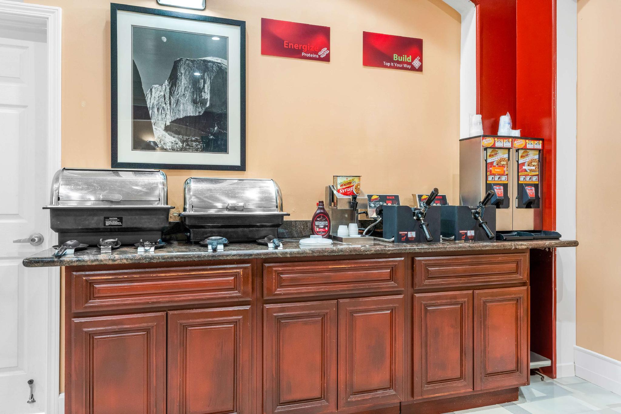 ベストウェスタン プラス ヨセミテ ウェイ ステーション モーテル 写真