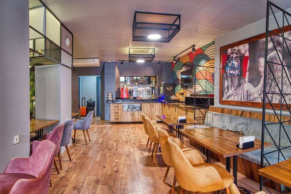 シルケジ エルス ホテル 写真