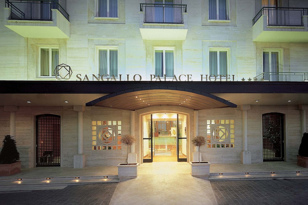 Sangallo Palace 写真