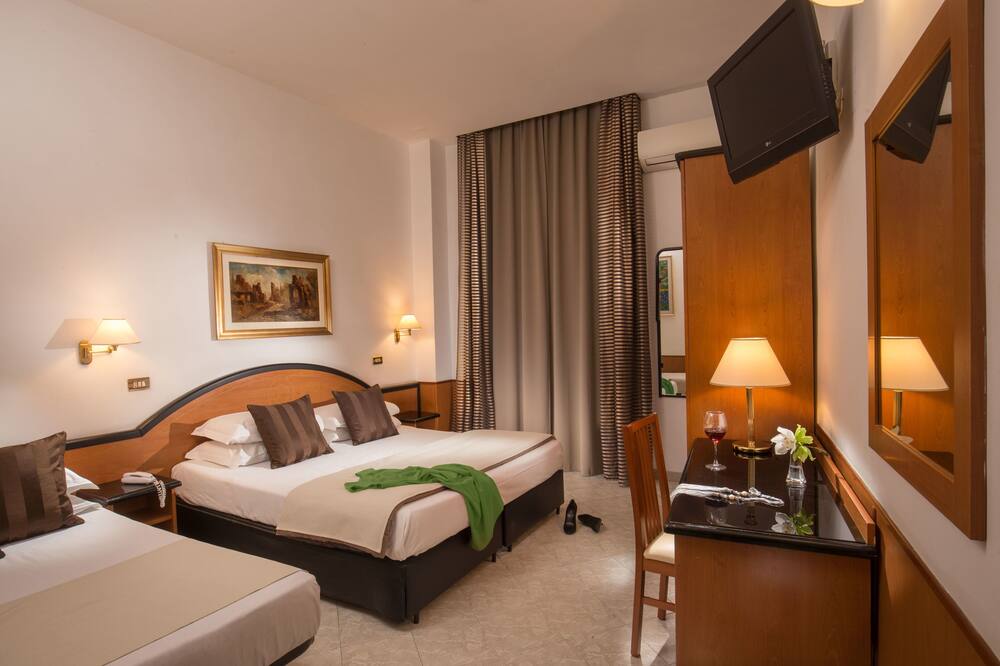 ホテル ソーニャ 写真