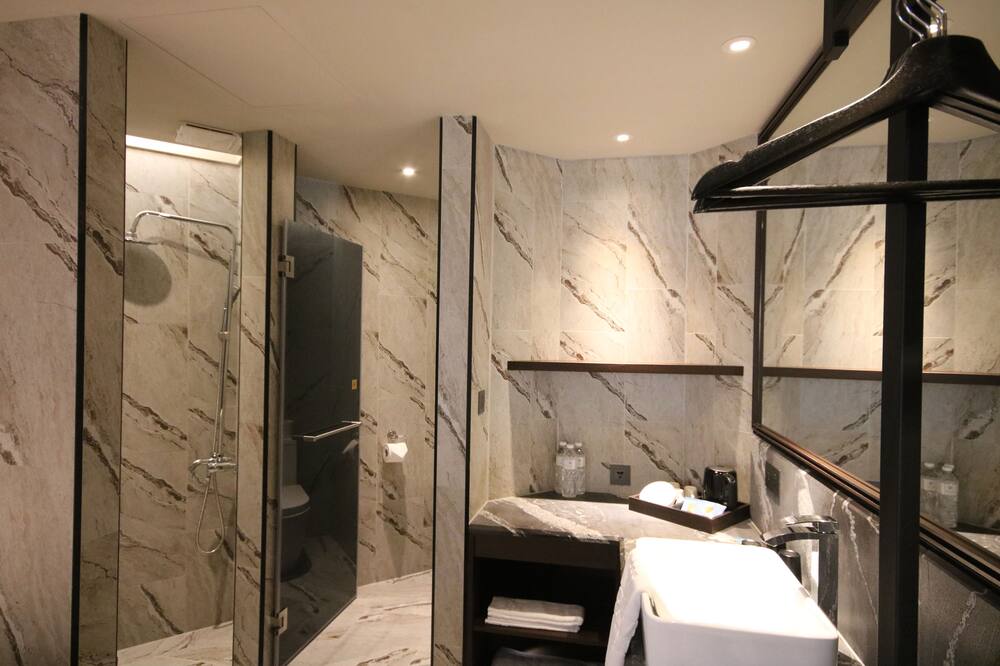 ホテル ミッドタウン リチャードソン カオシュン ボーアイ 写真