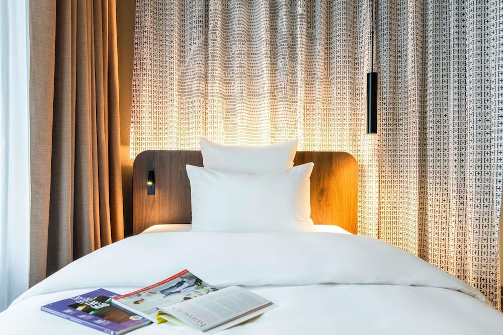 トライブ デュッセルドルフ 写真