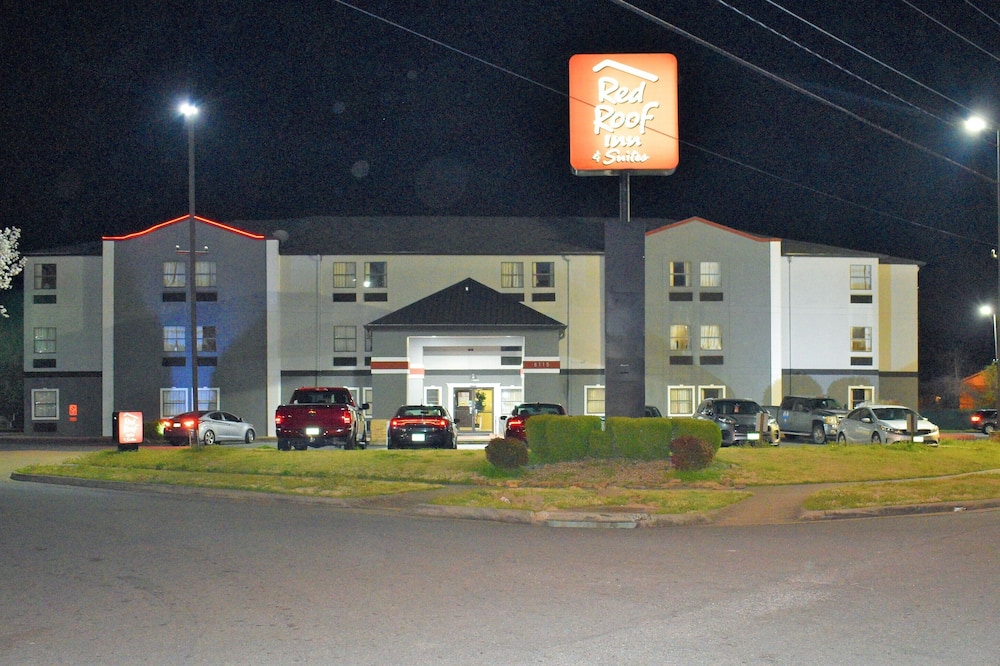 レッド ルーフ イン & スイーツ リトル ロック 写真