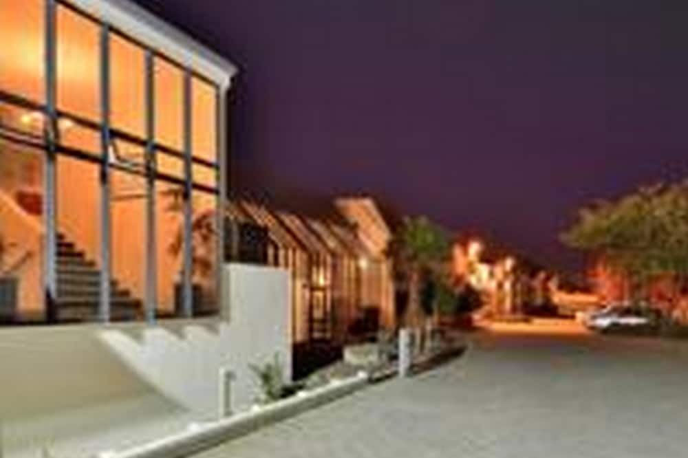 マヌカウ ホテル ＆ カンファレンス センター 写真