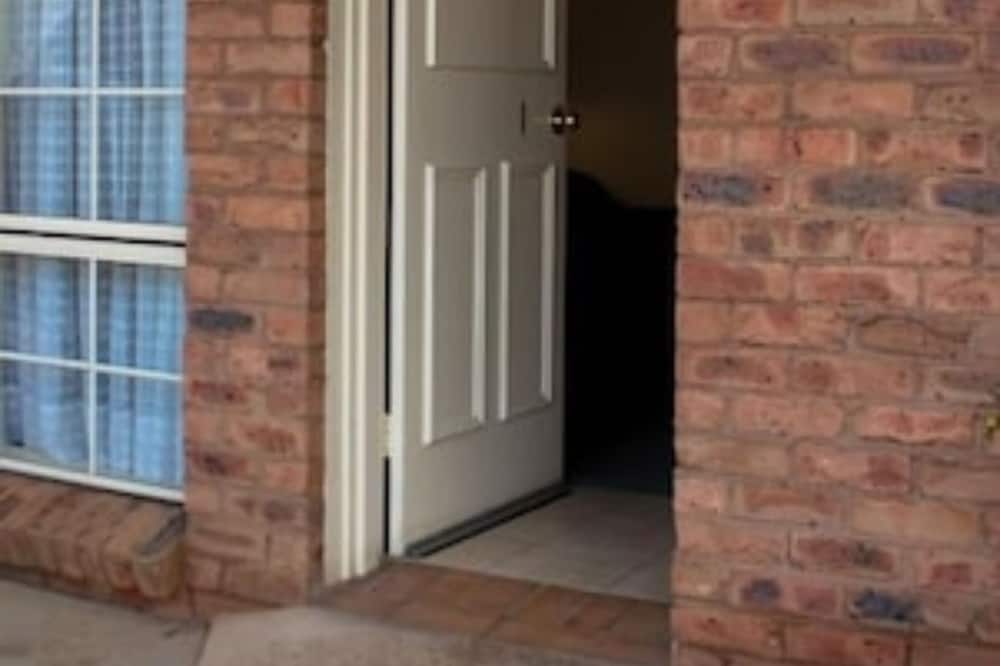 シェアリングシェッド モーターイン 写真