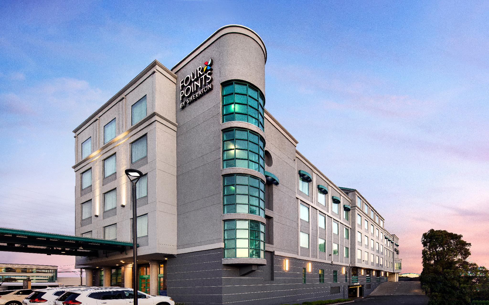 フォー ポインツ バイ シェラトン ホテル&スイーツ サンフランシスコ エアポート 写真