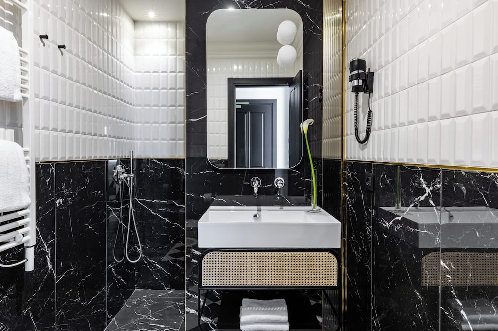 ホテル コンチネンタレ 写真