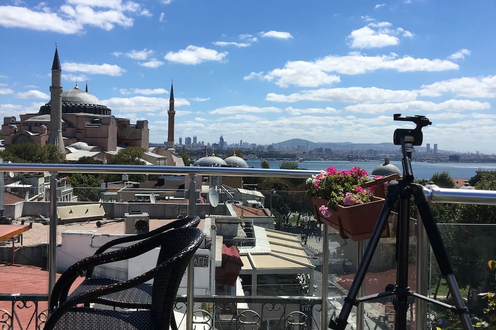 ラピス イン ホテル & スパ 写真